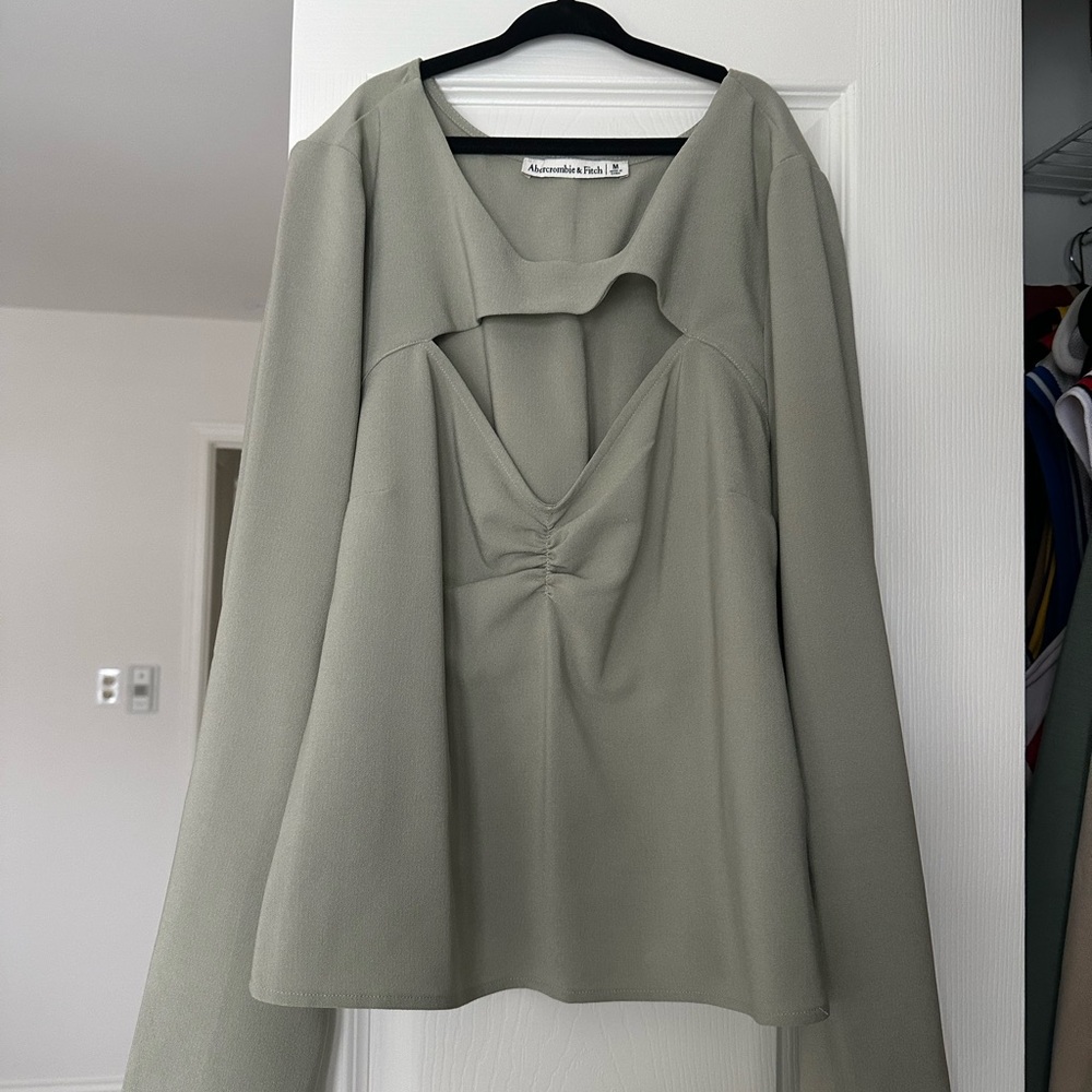 Abercrombie Light Green Long Sleeve Top